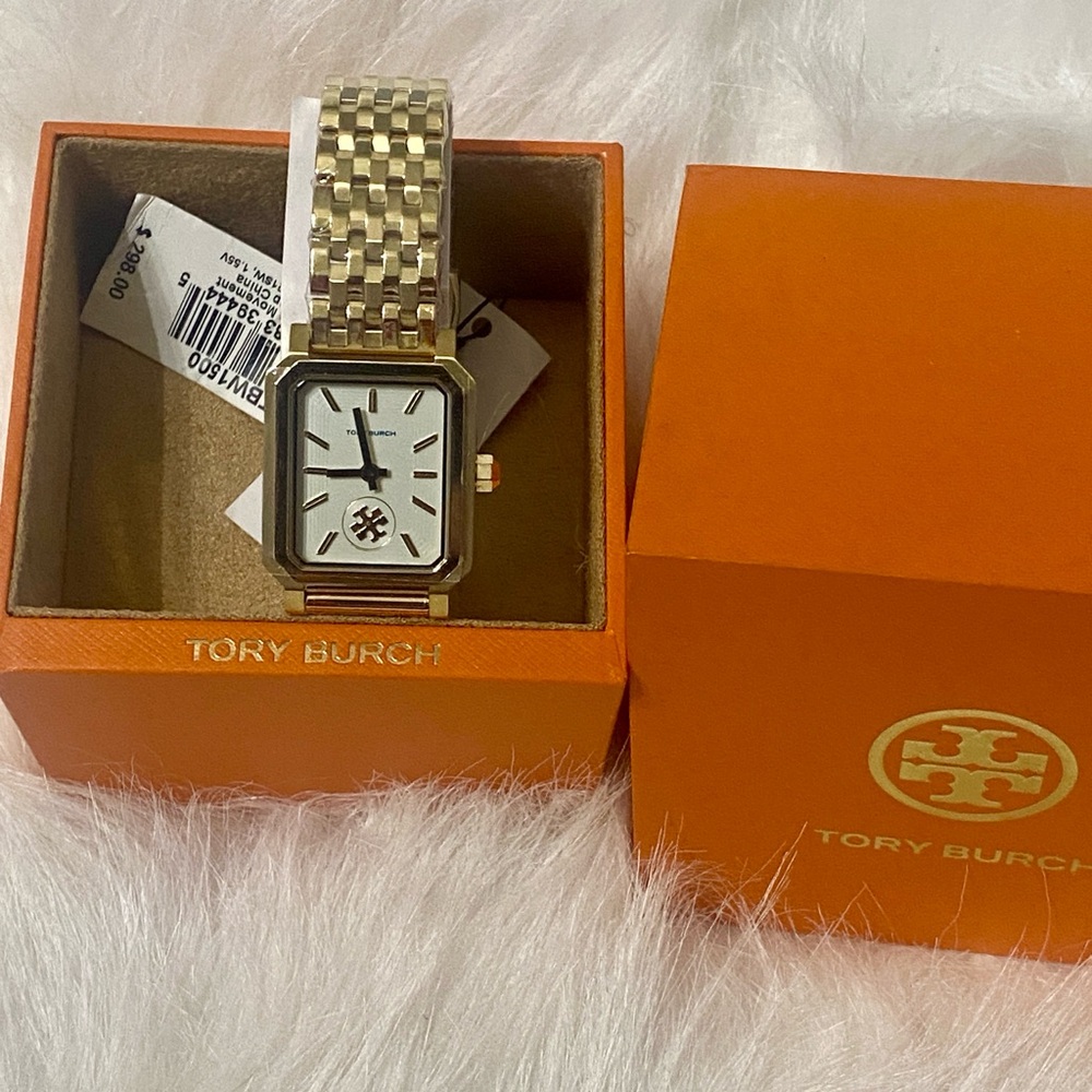 NWT Tory Burch Women's Robinson Gold-Tone Stainless Steel Bracelet Watch TBW1500